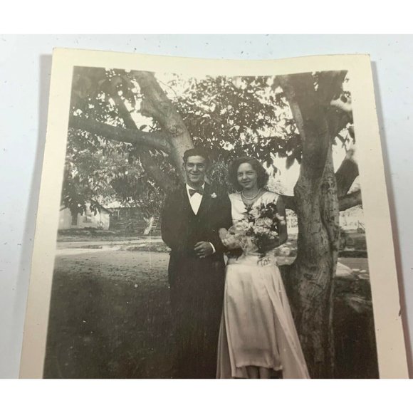 Vintage Found Photo Snapshot Prom Night 1940s Couple Portrait Formal Dress - Picture 6 of 7